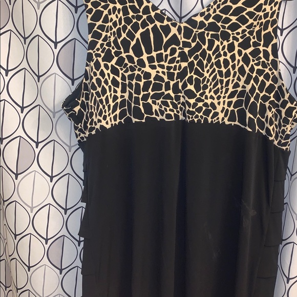 Enfocus Studio Cream and Black Dress - Picture 2 of 2